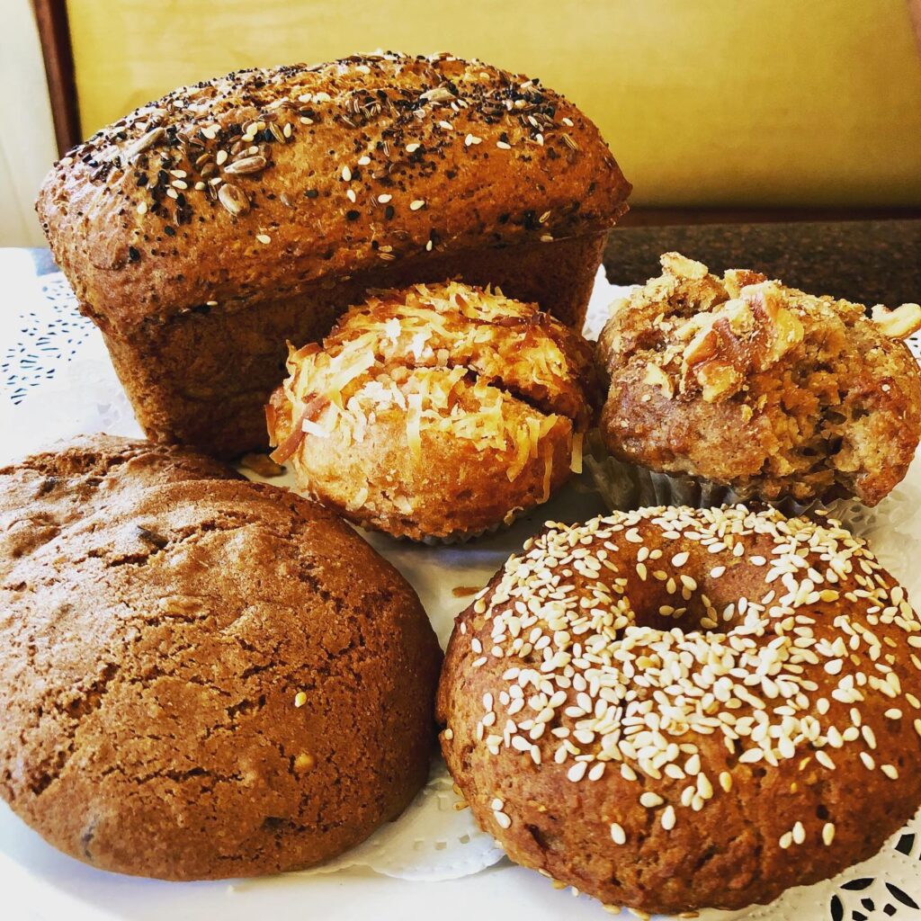 Bagels, muffins, bread and pastries from Kilauea Bakery & Pizzeria 